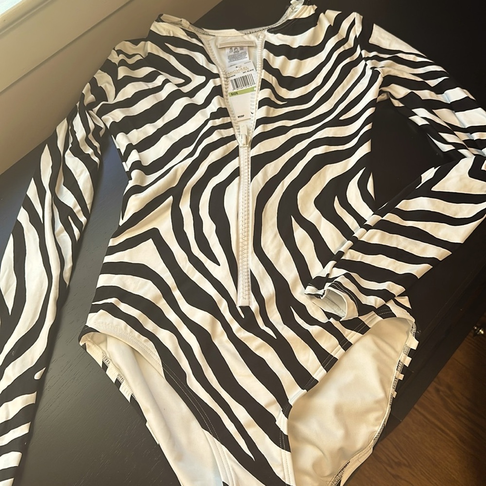 NWT Super sexy black and white Michael Kors bathing suit